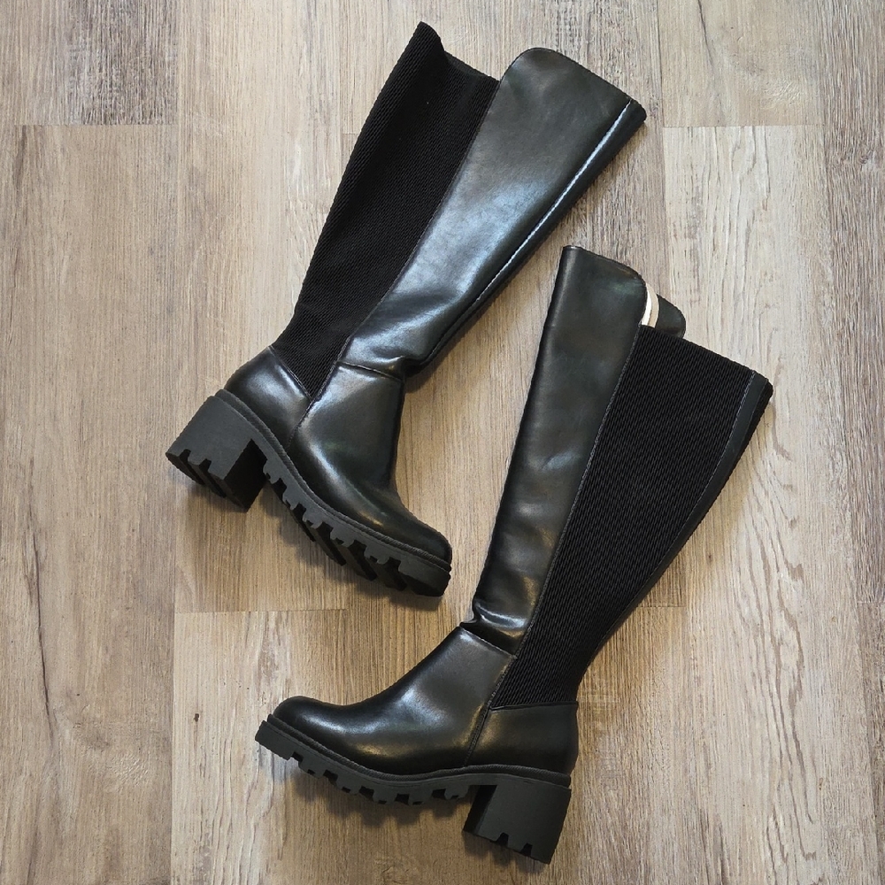 Black Knee-High Women's Lug Sole Boots